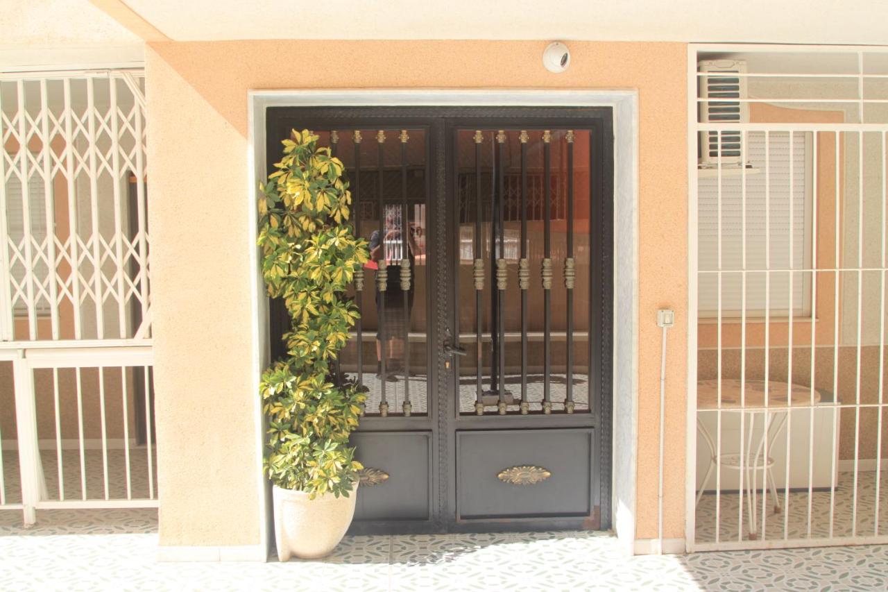 Apartamento Urbano Arregui Torrevieja Exterior photo